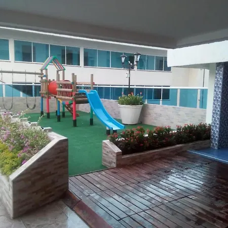 Entire Oceanfront *
