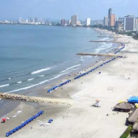 Apartamento Entire Oceanfront Cartagena